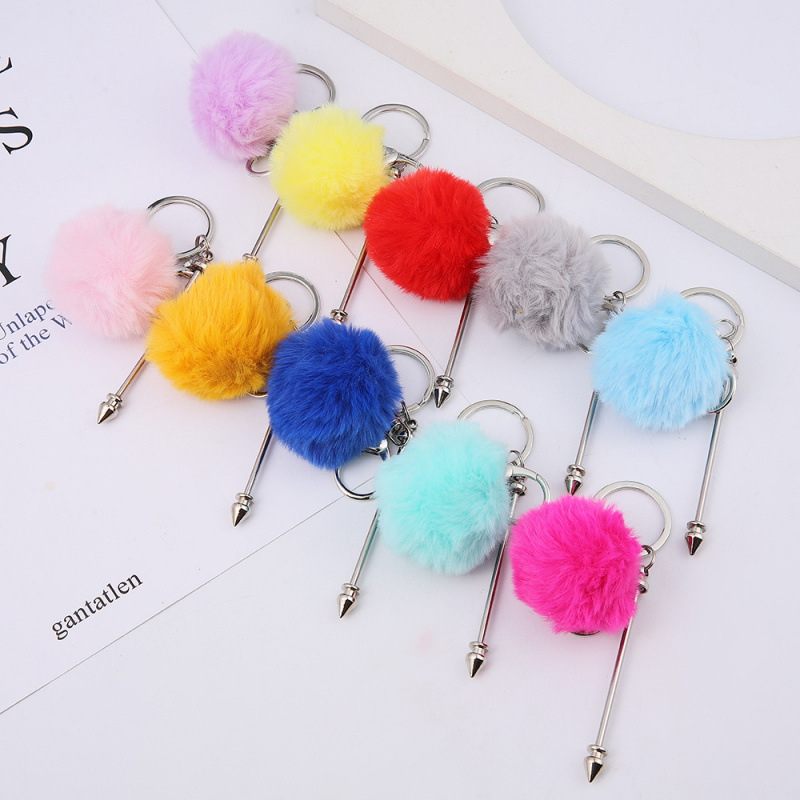 Wholesale DIY Fur Ball Rivet Beaded Keychain Creative Plush Pendant Luggage Jewelry Accessories Keychain Manufacturer