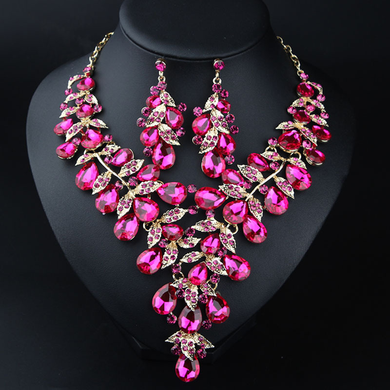 Wholesale Cross-border popular European and American jewelry personalized exaggerated rhinestone large necklace earrings suit women's dress dinner acc