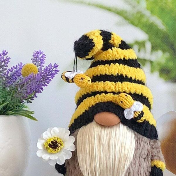 Wholesale Bee Festival Rudolph Faceless Figurine Decoration for Summer, GNOME Easter Decoration, Mother's Day Gift