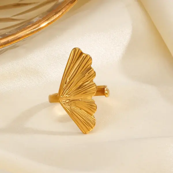 Wholesale Ion Plating (IP) 18K Gold Plated Ginkgo Leaf 304 Stainless Steel IG Style Waterproof Non Tarnish Open Rings