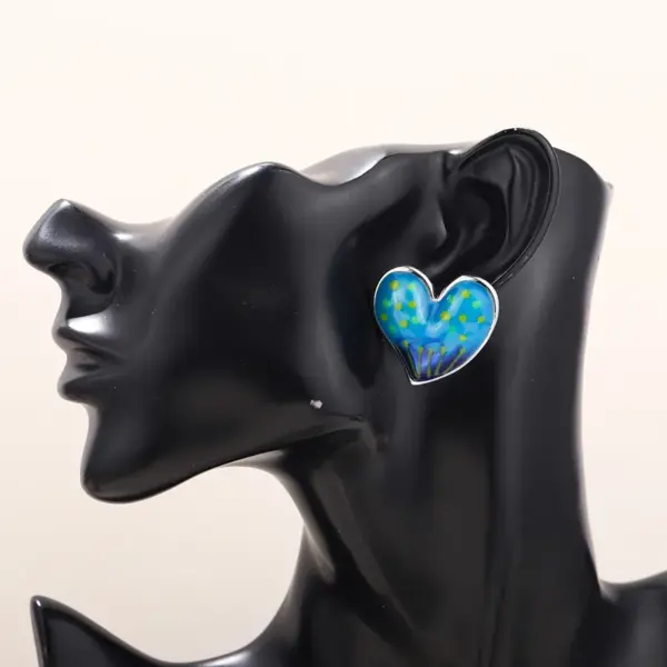 Wholesale Heart Shape Hypoallergenic Stud Earrings For Women With 0.03µm UV Plated KC Golden Copper