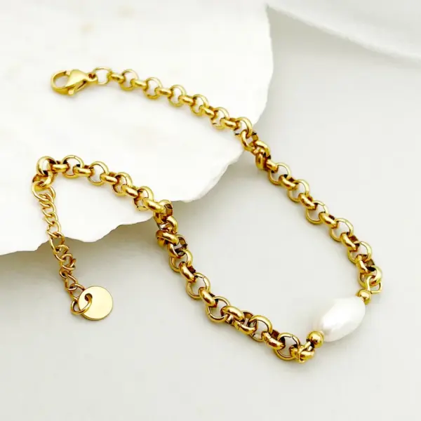 Wholesale French Style Simple Style Irregular 304 Stainless Steel Freshwater Pearl 14K Gold Plated Bracelets In Bulk