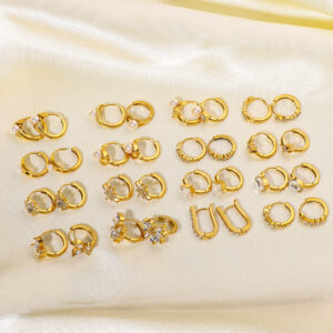 oly-d7eddfd3c1bea5846286c4fcfcf24e3b Wholesale Ig Simple Stainless Steel 18K Gold-Plated Flower Inlaid with Diamonds and Pearl Earrings for Women Accessible Luxury High-End Earrings