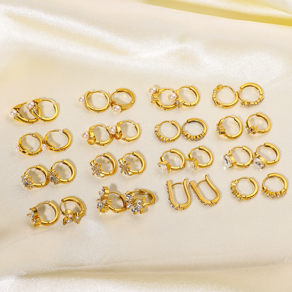 Wholesale European and American Ins Simple Stainless Steel 18K Gold-Plated Flower Inlaid with Diamonds and Pearl Earrings for Women Accessible Luxury