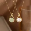 Wholesale Round Inlay Pendant Necklace For Women In Copper With 18K Real Gold Plated Water Plating And Artificial Rhinestones On Box Chain