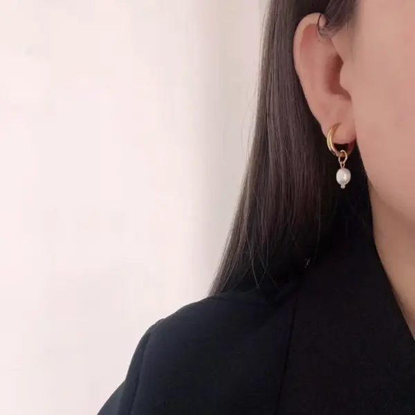 Wholesale 1 Pair Fashion Solid Color Pearl Plating Titanium Steel Drop Earrings
