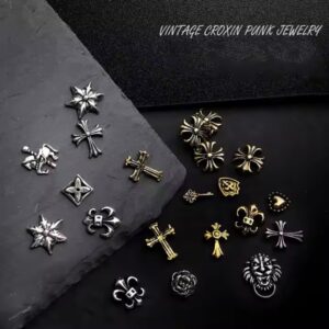 Wholesale Vintage Crocore Nail Art Jewelry Wholesale Punk Cross Scout Flower Diablo Silver Metal Nail Jewelry
