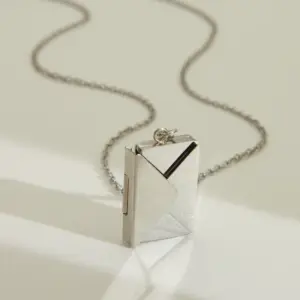 Envelope / Steel Color