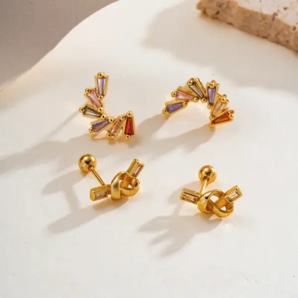 Wholesale 1 Pair Casual Elegant Luxurious Irregular Geometric Inlay Copper Zircon 14K Gold Plated Ear Studs