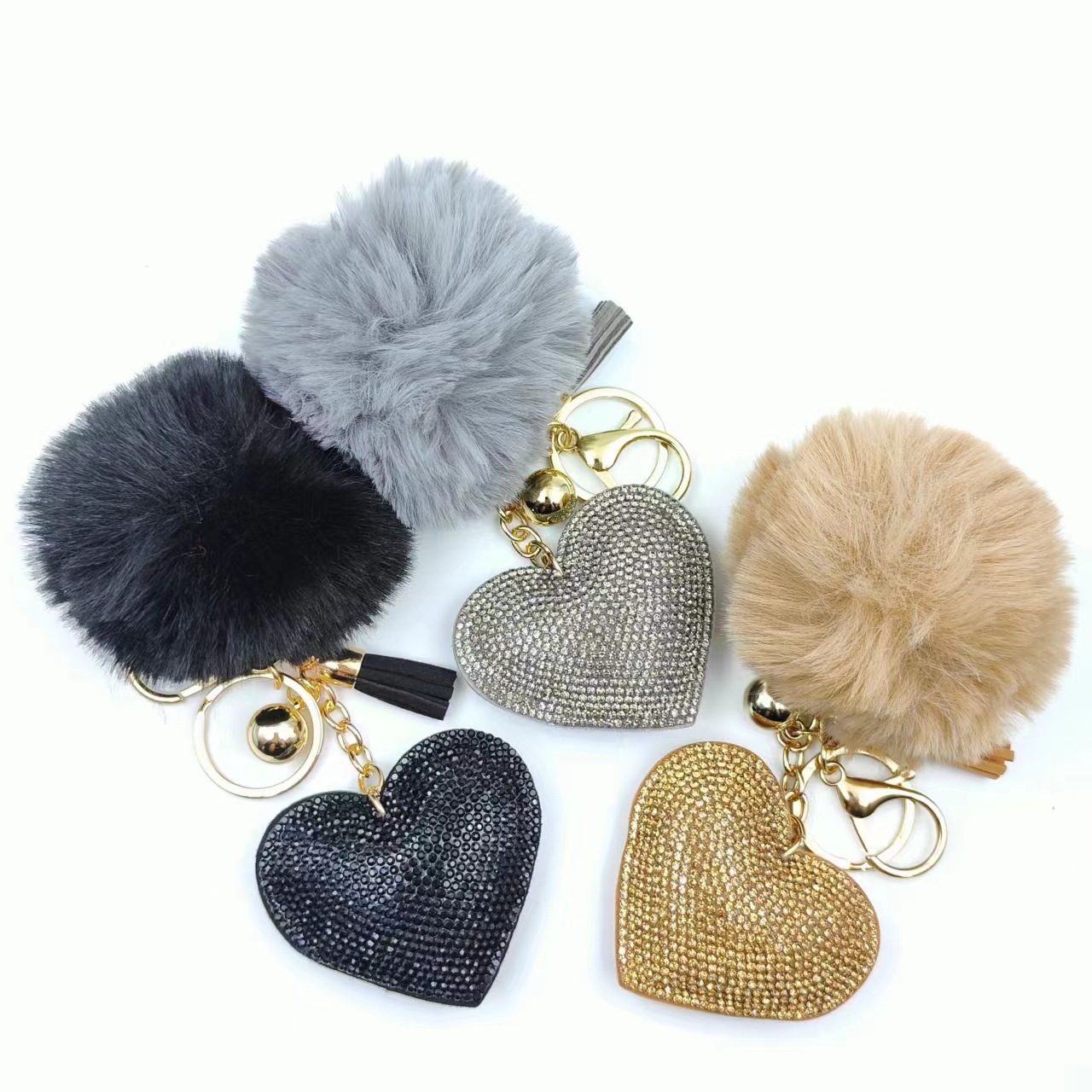 Wholesale Foreign trade explosions hot drilling love key chain bag pendant fur ball accessories car pendant gift in stock