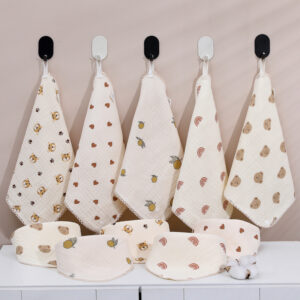 oly-d9efe3709036494ca7ffb96644b2fc30 Wholesale Baby bib cotton bib baby triangle towel newborn anti-spitting milk water bib children scarf saliva