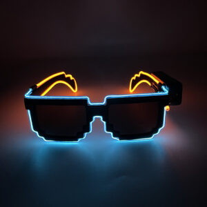 Dark blue frame + Orange bracket
