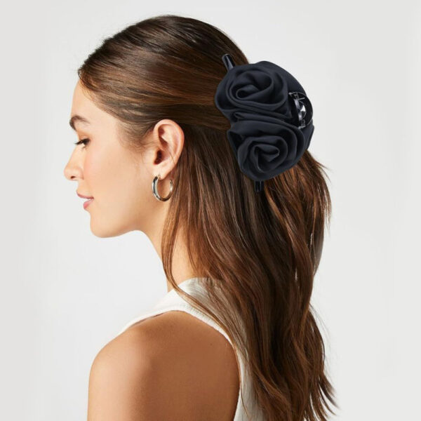 Wholesale Valentine's Day Satin Rose Flower Clamp Large Flower Shark Clip Sweet Pontertail Clip Spring and Summer Hairpin Headwear