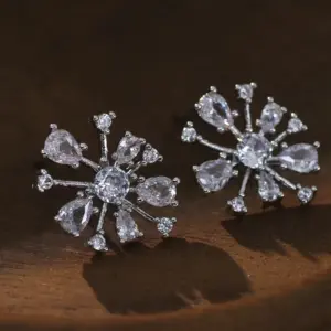 NS934-11 / Zircon