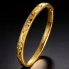 Wholesale Heart Shape Gold Bangle For Women, Simple Style Waterproof Non Tarnish 304 Stainless Steel With Rhinestones Inlay