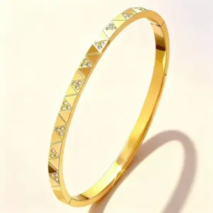 52-C-6 Gold Diamond-Embellished Bracelet