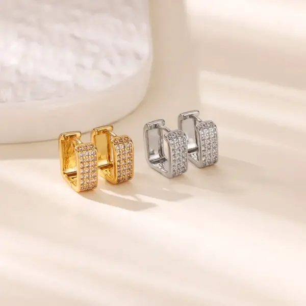 Wholesale Women’s Waterproof Non Tarnish Cross Stud Earrings In Copper With 18K Real Gold PVD Coating And Zircon Inlay