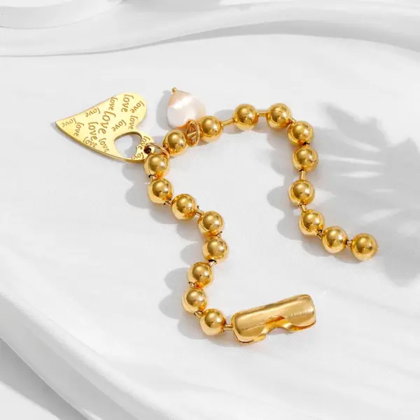 Wholesale Real Gold Plated Heart Shape 304 Stainless Steel Vacation Simple Style Waterproof Non Tarnish Bracelets