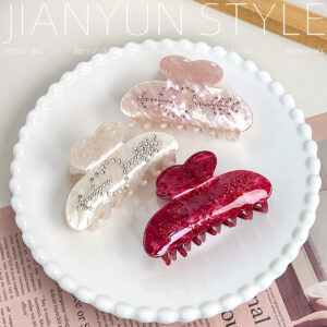 Wholesale Valentine's Day Love Clip Acrylic Shark Clip Dopamine Light Luxury Style Casual Temperament Fashion Hair Clip Headwear for Women