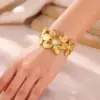 Wholesale Vintage Stainless Steel Women's Bracelet Four-Leaf Clover Petal Design High-Quality Jewelry Accessory