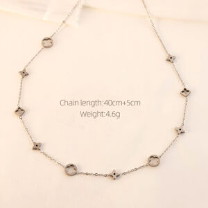 Multiple hollow lucky four-leaf flower necklace silver / Made of stainless steel all over the body + real gold plating in the furnace with 18k gold