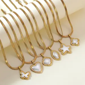 Wholesale Heart Shape Necklace With Electroplated Finish Featuring Snake Chain, 1 Set Jewelry Set