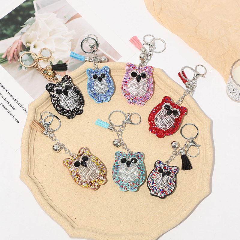 Wholesale Cartoon owl rhinestone keychain fashion bag tassel pendant animal key accessories factory direct