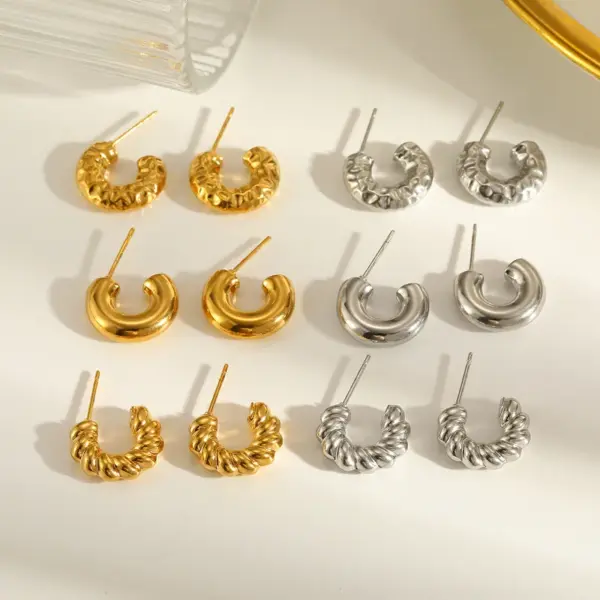 oly-de6ff02c8388249e3f9af27dedf05b31 Wholesale Three-dimensional Irregular Stud Earrings In 304 Stainless Steel With 18K Real Gold PVD Coating And 0.03µm Thickness