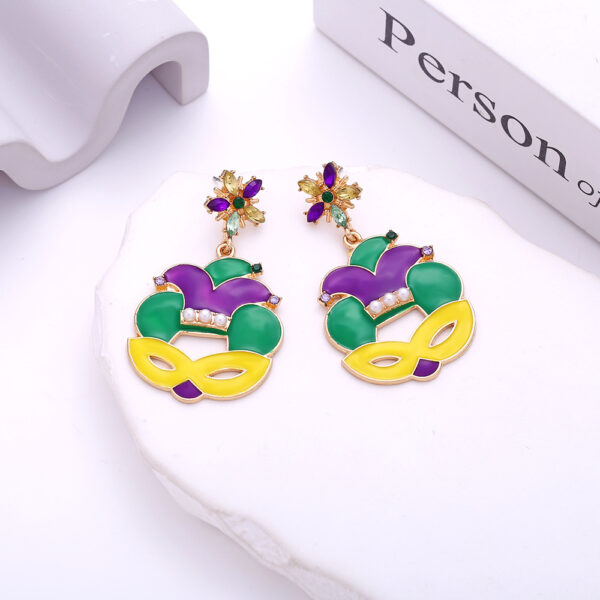 oly-df7c44284836b5d23d74784d40bec0bd Wholesale alloy dripping oil Diamond Irish mask earrings St. Patrick carnival hat earrings for women