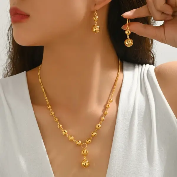 Wholesale Geometric Asymmetrical Jewelry Set For Women With 18K Real Gold Plated Copper And Beaded Chain Featuring Water Plating Process