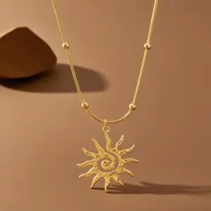 X01242-Sun-Necklace- Gold