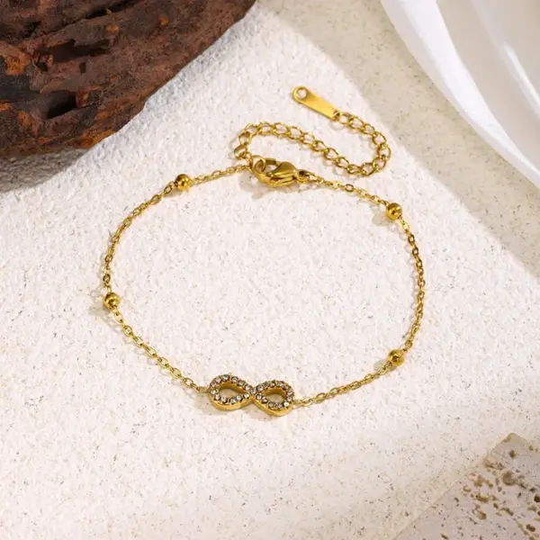 Wholesale Infinity Three-dimensional Bracelets For Women With 304 Stainless Steel O Chain And Glass Inlay Material