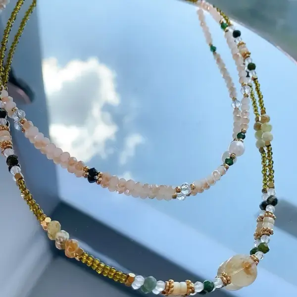 Wholesale Fresh Floral Element Feather Necklace Multifunctional Elegant Cute Handmade Titanium Steel Vacuum Gold Plated Lobster Clasp Regular Chain