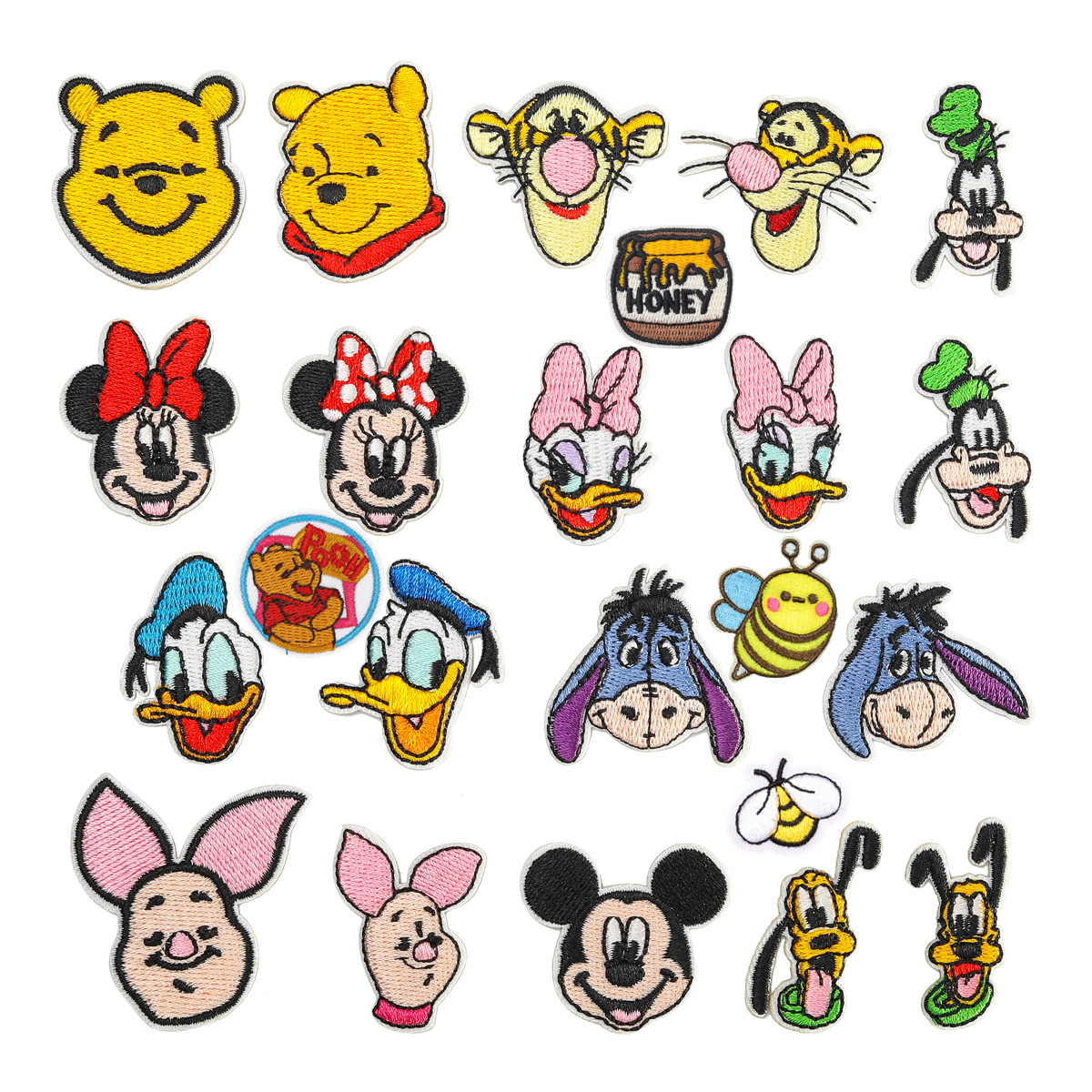 Wholesale Elegant embroidery new classic cartoon cute small cloth stickers children's clothing bag decorative stickers Donald Duck Mickey Mouse patch