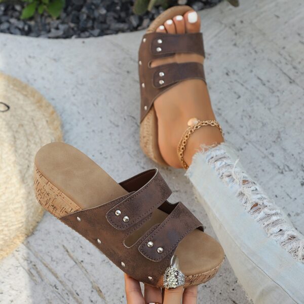Wholesale one-word sandals and slippers women’s spring muffin thick-soled wedge slippers