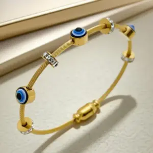 46-C-8 Gold Devil's Eye Bracelet