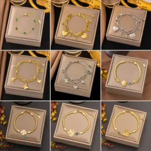 Wholesale PVD Coated Real Gold Plated Square Heart Shape Solid Color 304 Stainless Steel Basic Waterproof Non Tarnish Plating 304 Stainless Steel Lobster Trigger Clasp Closure Bracelets
