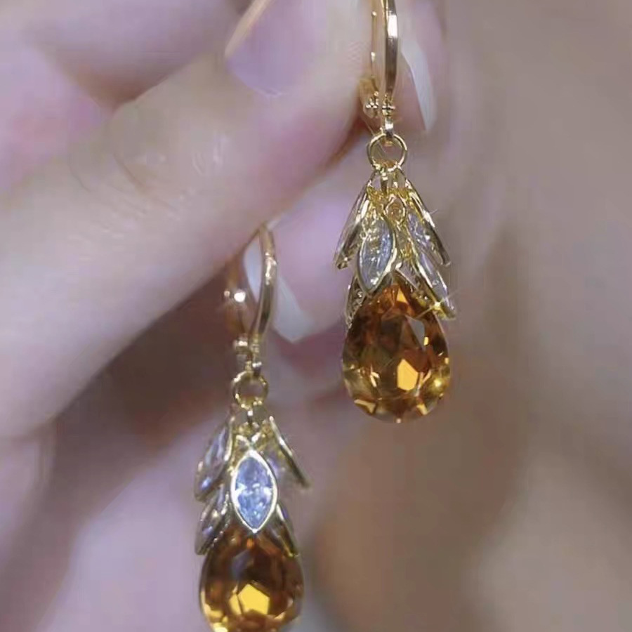 Wholesale European and American Exquisite Light Luxury Design Sense brown Wheat Ear Drops Ear Buckle Celebrity Style Atmospheric Fashion Elegant Trend