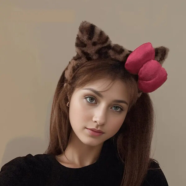 oly-e0783345eca6c4829d81a932278affc9 Wholesale Cartoon Style Plush Hair Band Pink Bow Decoration Hair Band Daily Wear Non-slip Headband Valentine's Day Gift