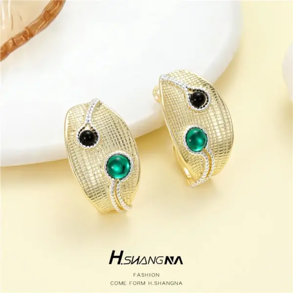 Wholesale C Shape Earrings For Women With 925 Sterling Silver Posts, Copper Base, 14K Real Gold Plated And Rhinestone Inlay