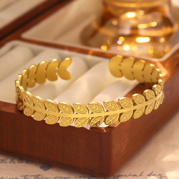 oly-e10447d66653cd298963a9f32357614d Wholesale Retro Gold Bracelet Asymmetrical Titanium Steel Bracelet C-Shaped Opening Stainless Steel Adjustable Bracelet for Women