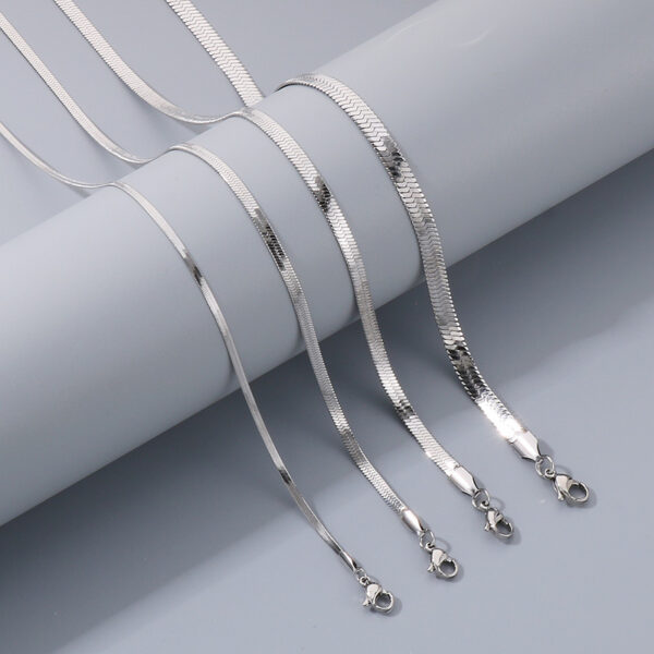 Wholesale Necklace Explosions Stainless Steel Blade Chain with Tail Chain Necklace Women's Furnace Gold 2/3/4/5mm Titanium Steel Chain Decoration
