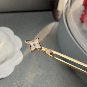 S040-champagne gold + white mother-of-pearl (pointed flower ring)