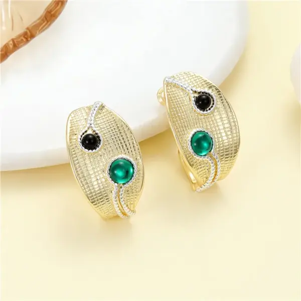 Wholesale Geometric Earrings For Women Featuring Copper Ear Pins And Turquoise Inlay In Green