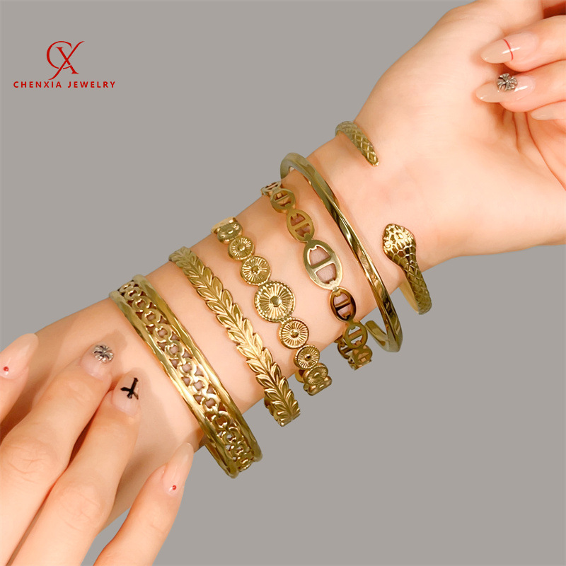 Wholesale European and American Simple Snake-shaped Titanium Steel Bracelet Personalized Cross-border Fashion Retro Niche Stainless Steel Opening Brac