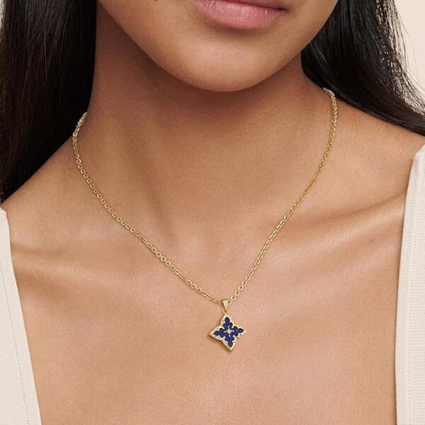 Wholesale Women's Accessible Luxury Lucky Clover Necklace 14K Gold-Plated Square Zircon Clavicle Chain Mother's Day Pendant