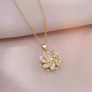 X2843 Gold Rotating Flower Necklace