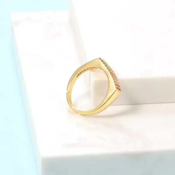 Wholesale Women’s Rectangle Claw Setting Ring In Brass With 18K Real Gold Water Plating And Zircon Inlay