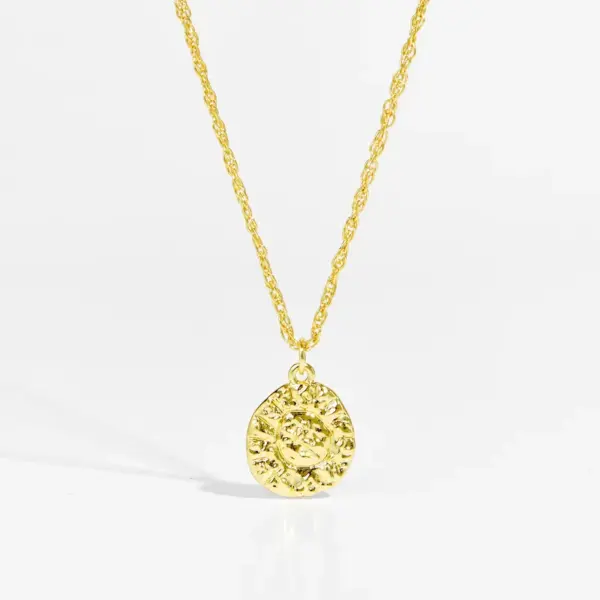 Wholesale Light Luxury Style 18K Gold Plated Zircon Texture Cross Pendant Necklace Retro Versatile Daily Classic Collarbone Chain