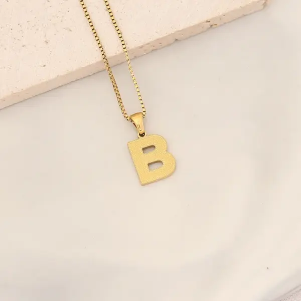Wholesale Waterproof Non Tarnish Letter Necklace For Women With 18K Real Gold Plated 304 Stainless Steel And PVD Coated Box Chain